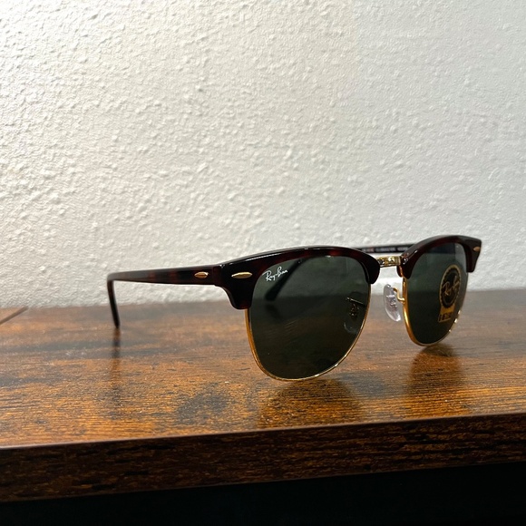 Ray-Ban Clubmaster sunglasses (RB3016). Tortoise on gold frame/green lenses - Picture 3 of 11